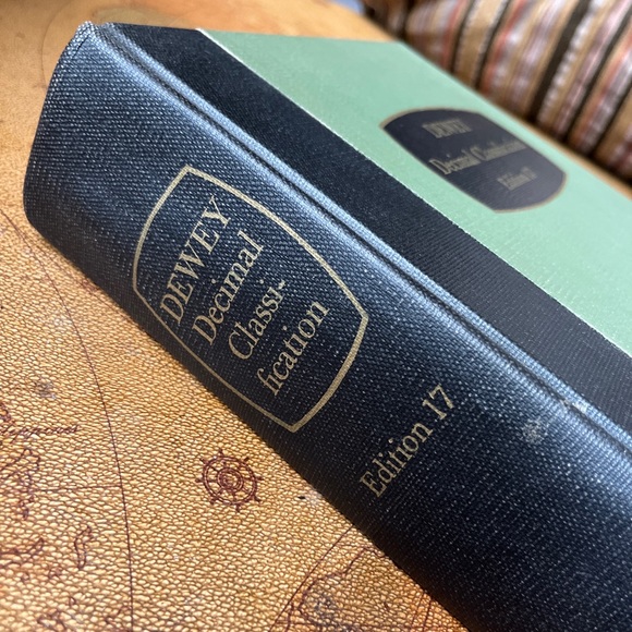 Other - Dewey Decimal Classification Edition 17 Vintage Antique Collectible